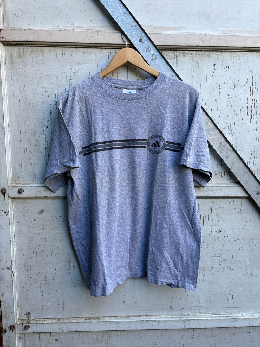 Vintage 00s adidas Gray Black Short-Sleeve Logo Striped Shirt Men’s L
